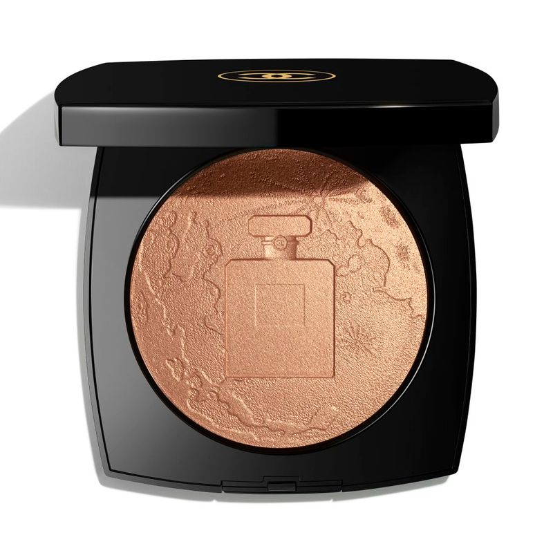 Maquillaje-Iluminadores-POLVOS-ILUMINADORES-EN-FORMATO-MAXI