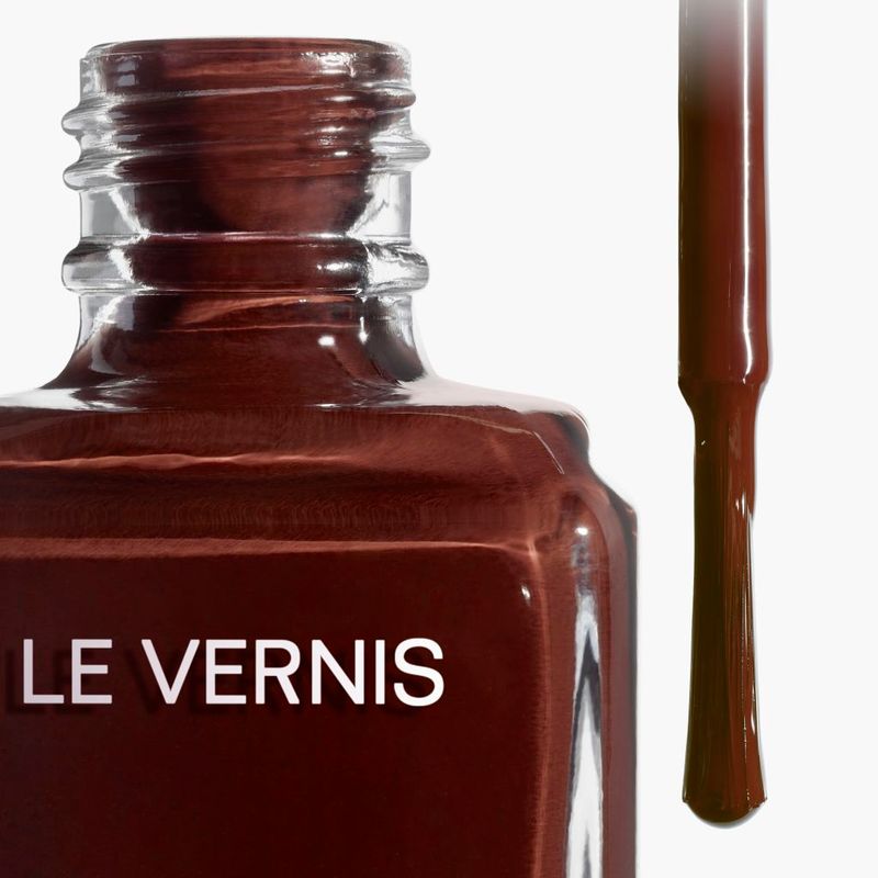 Maquillaje-Esmalte-de-Unas-ESMALTE-DE-UNAS-DE-LARGA-DURACION