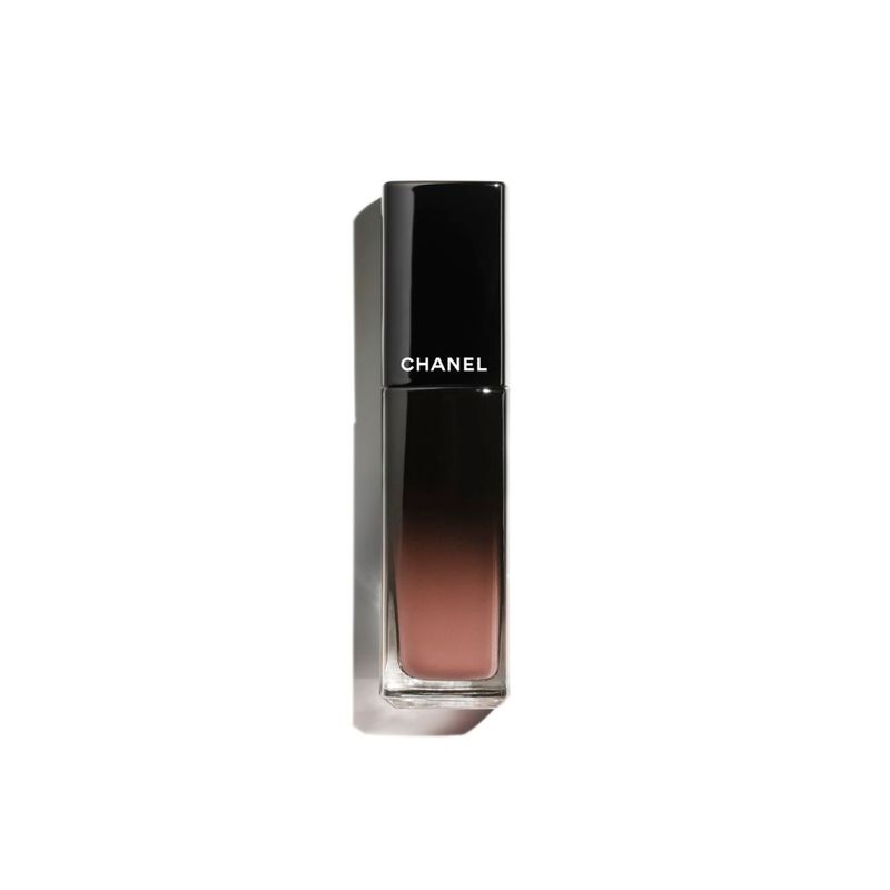 MAQUILLAJE-BARRAS-DE-LABIOS-LIQUIDAS-ROUGE-ALLURE-LAQUE-LA-BARRA-DE-LABIOS-LIQUIDA-BRILLANTE-DE-LARGA-DURACION-frontal