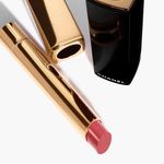 MAQUILLAJE-BARRAS-DE-LABIOS-ROUGE-ALLURE-LEXTRAIT-LA-BARRA-DE-LABIOS-DE-ALTA-INTENSIDAD-CONCENTRADO-DE-LUZ-Y-TRATAMIENTO-RECARGABLE-alternativa